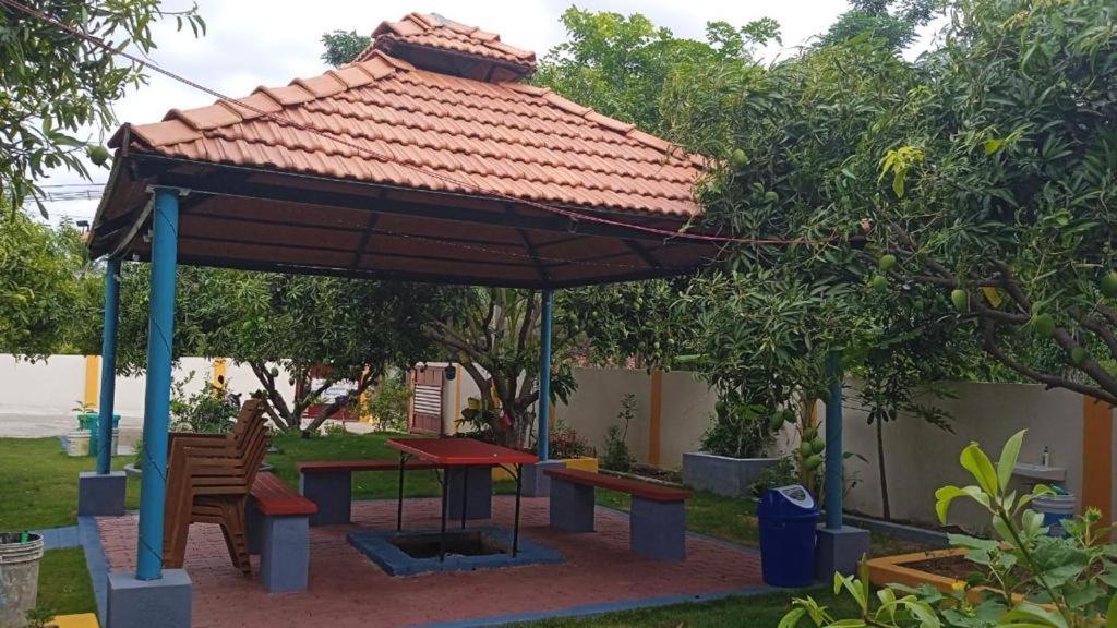 Two Bedroom Flat Non Ac Varun Vihar Near Horsley Hills Kurabala Kota Exterior photo